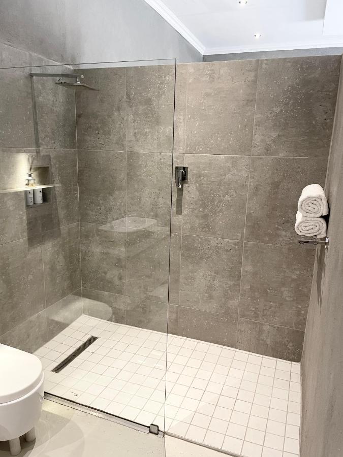 27 Pinehurst White River Ngoại thất bức ảnh